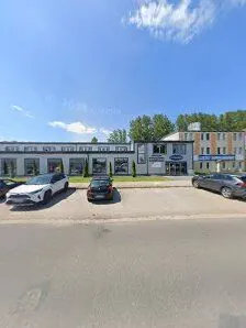 Akademia 8