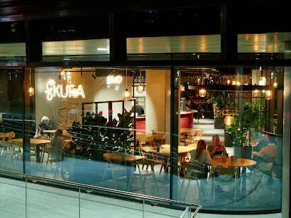 Kura, Warszawa Kura